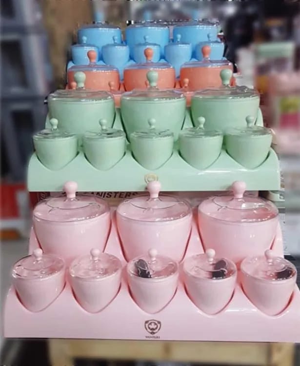 Stylish 8 Pcs Multipurpose Spices Masala Box Set