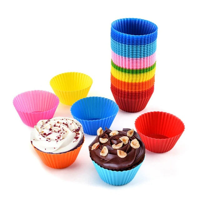 06 Pcs Reusable Multicolor Silicone Baking Muffin Cupcake Molds
